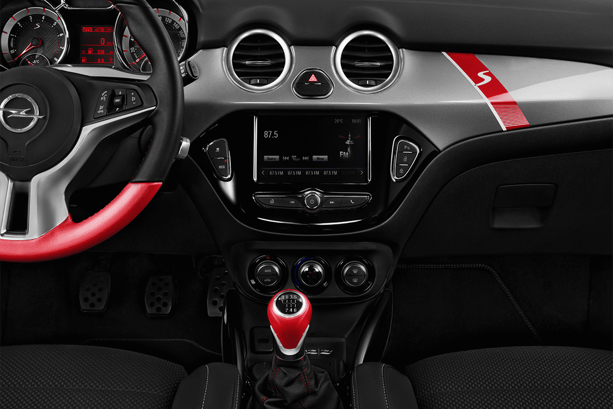 Mittelkonsole eines Opel Adam