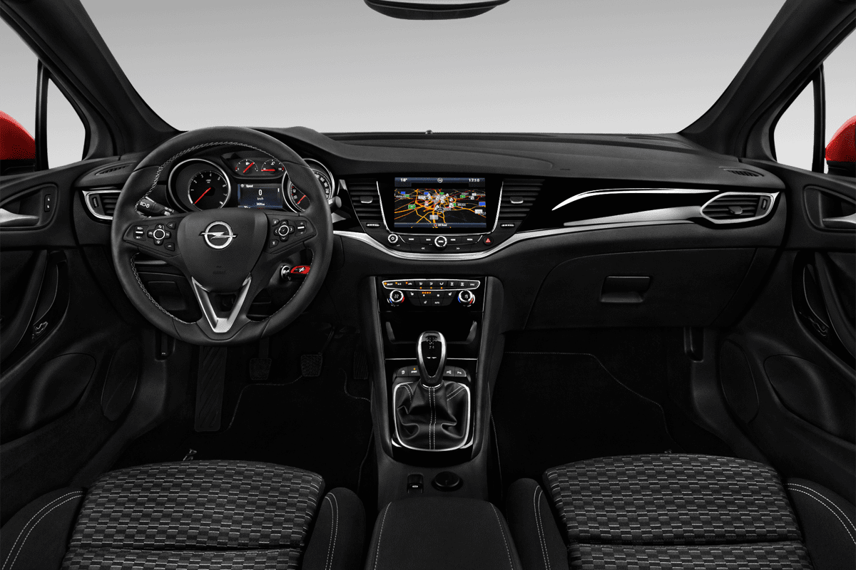 Armaturenbrett eines Opel Astra Active