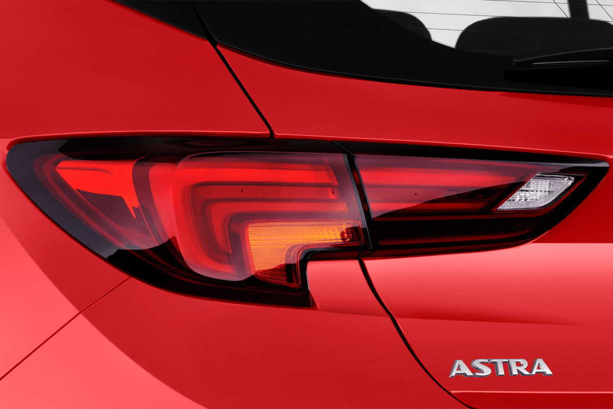 Heckleuchten eines Opel Astra Active