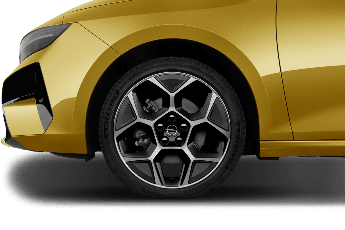 Radkappe oder Felge eines Opel Astra 