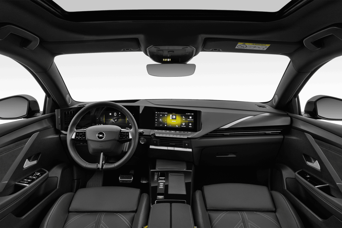 Armaturenbrett eines Opel Astra Plug-in-Hybrid 