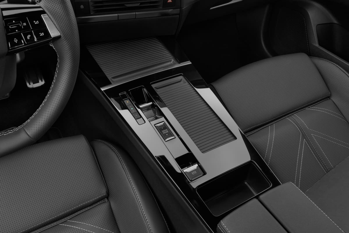 Schaltknüppel eines Opel Astra Plug-in-Hybrid 