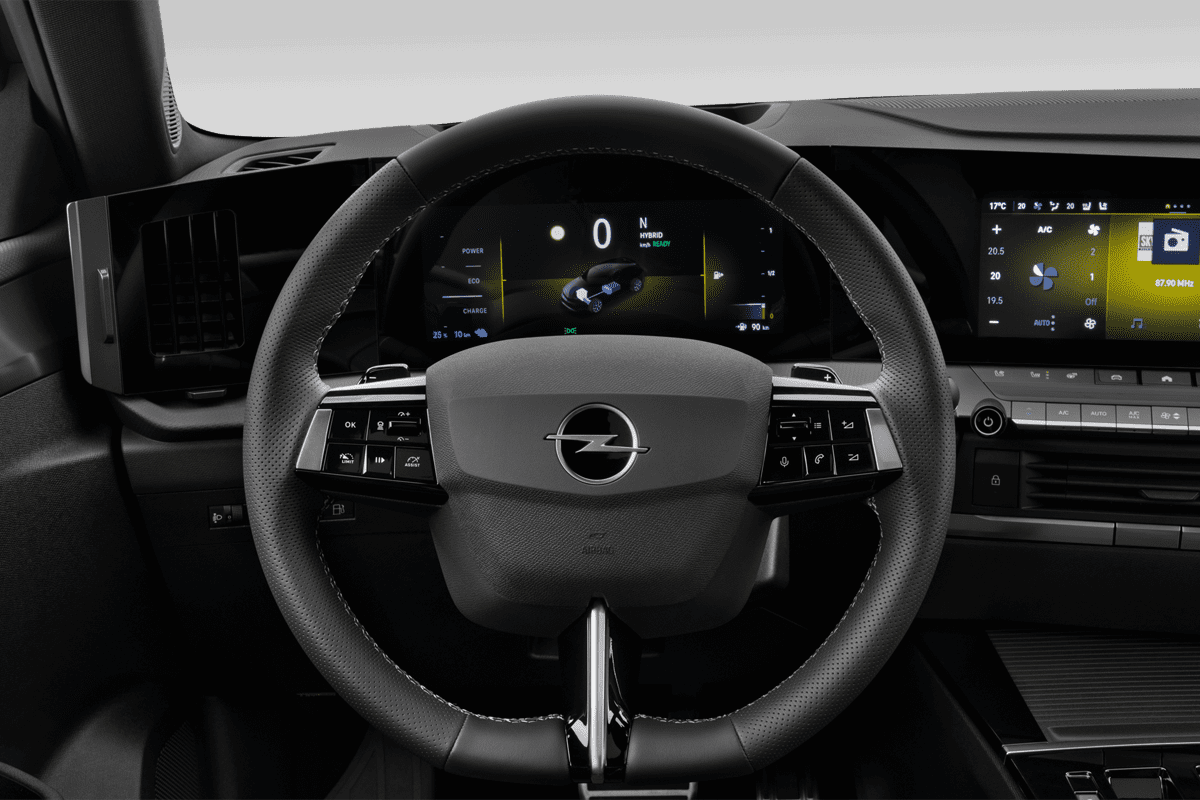 Lenkrad eines Opel Astra Plug-in-Hybrid 