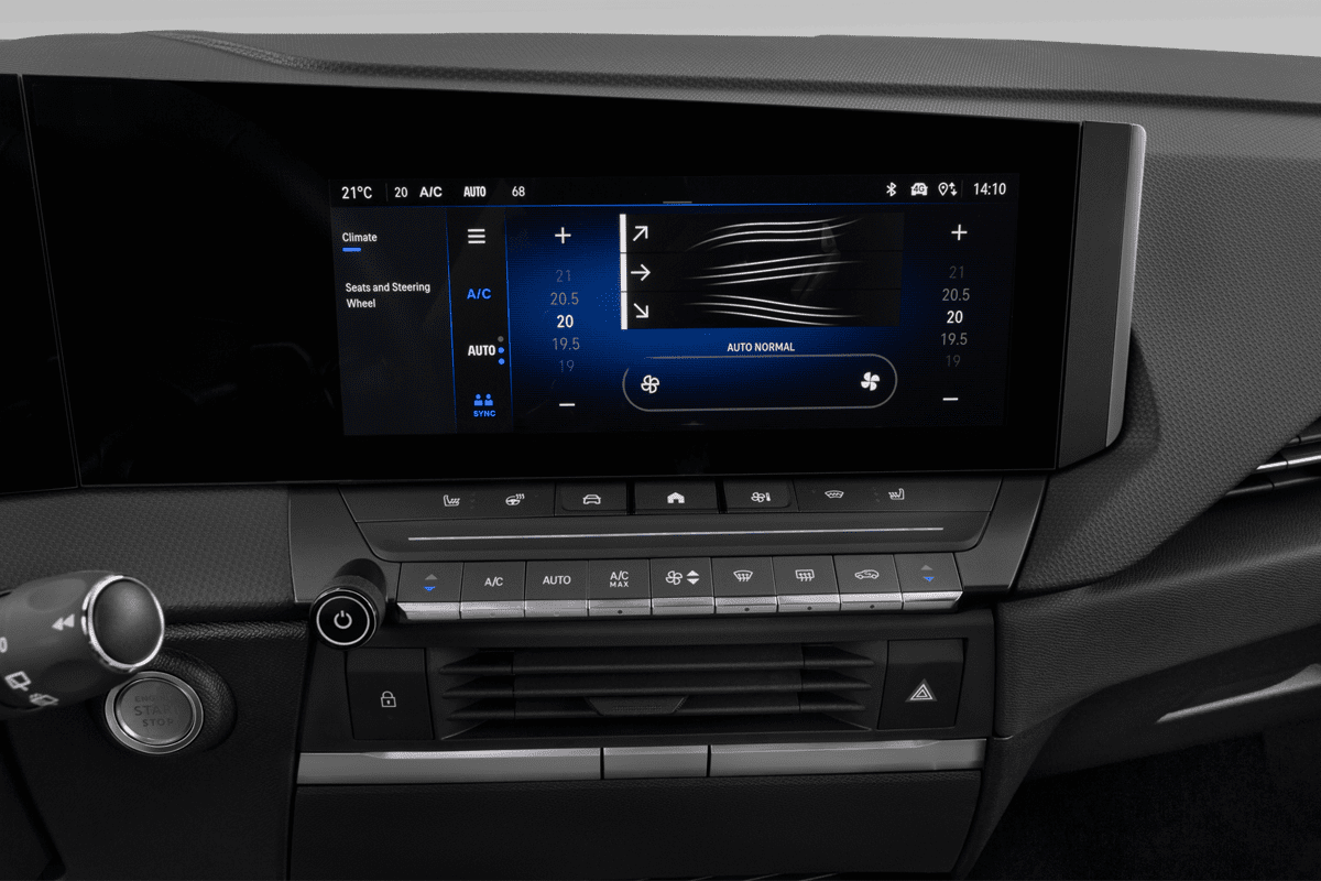 Klimasteuerung eines Opel Astra Sports Tourer Electric