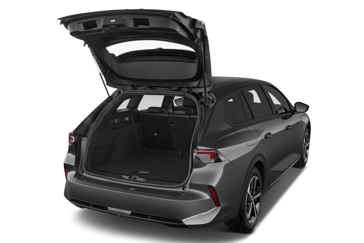 Kofferraum eines Opel Astra Sports Tourer Electric