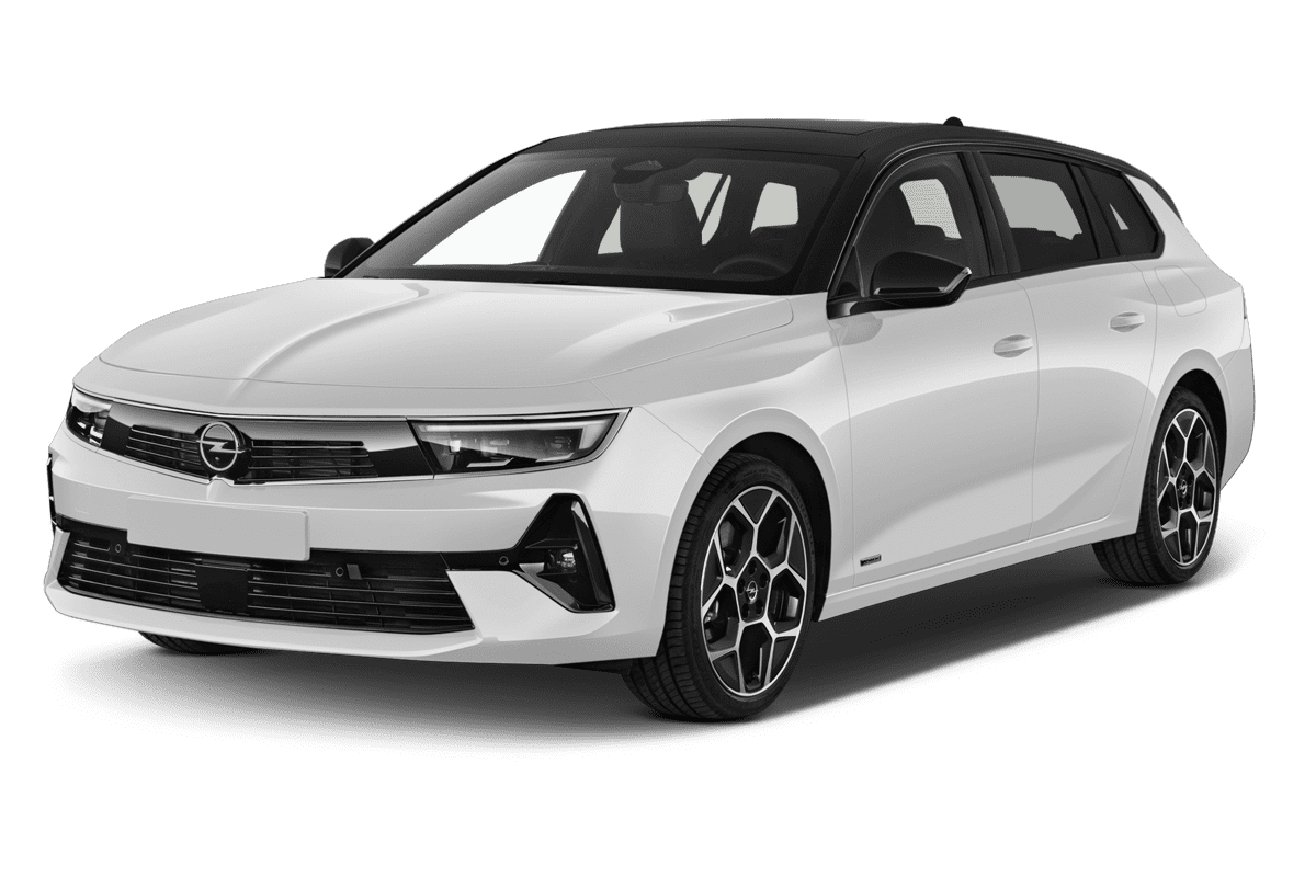 Schräge Frontansicht eines Opel Astra Sports Tourer Plug-in-Hybrid , freigestellt