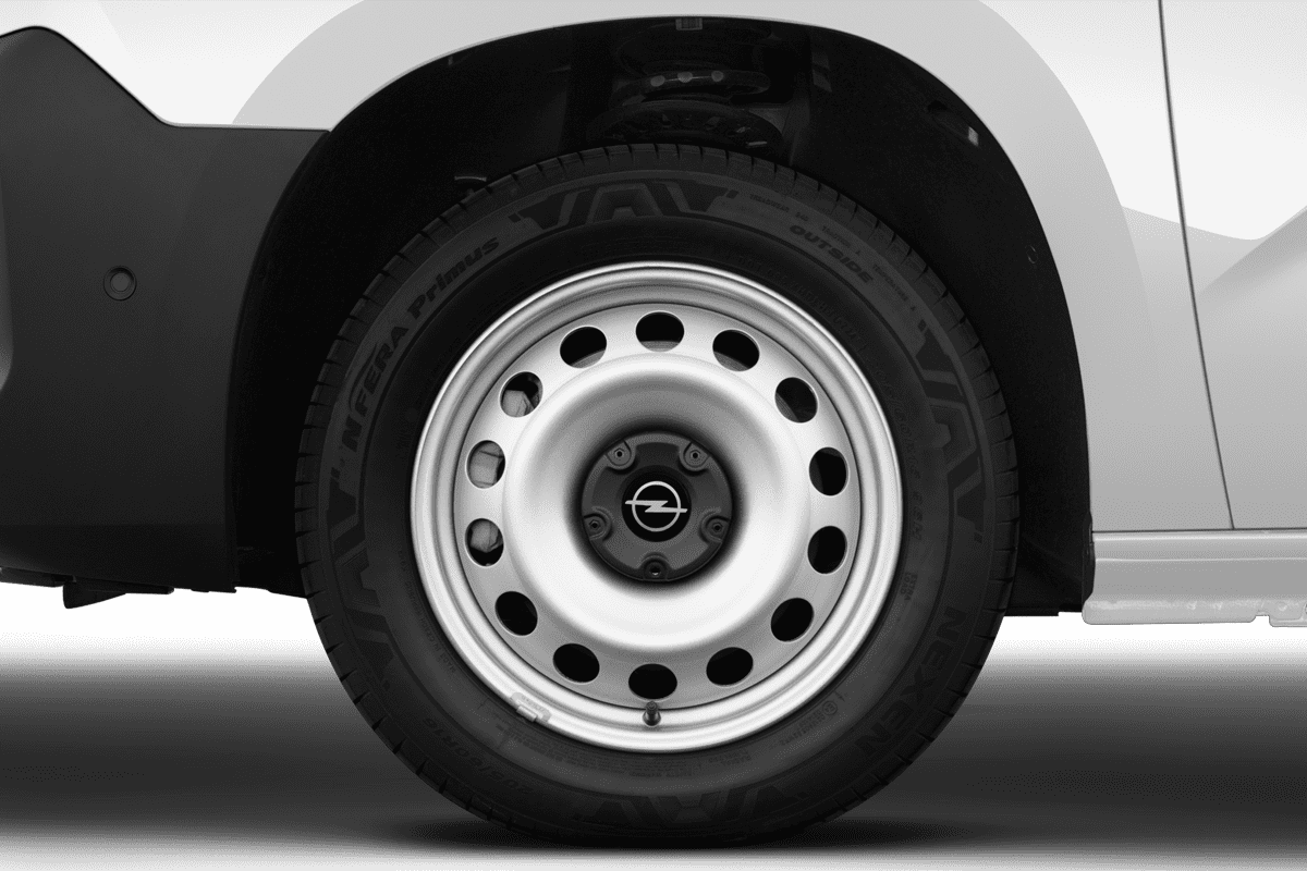 Radkappe oder Felge eines Opel Combo Cargo