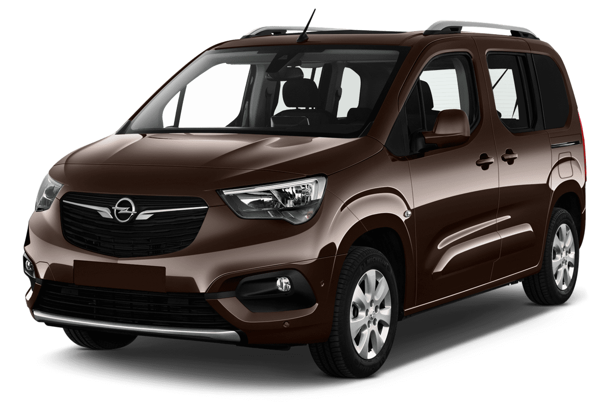 Schräge Frontansicht eines Opel Combo XL, freigestellt