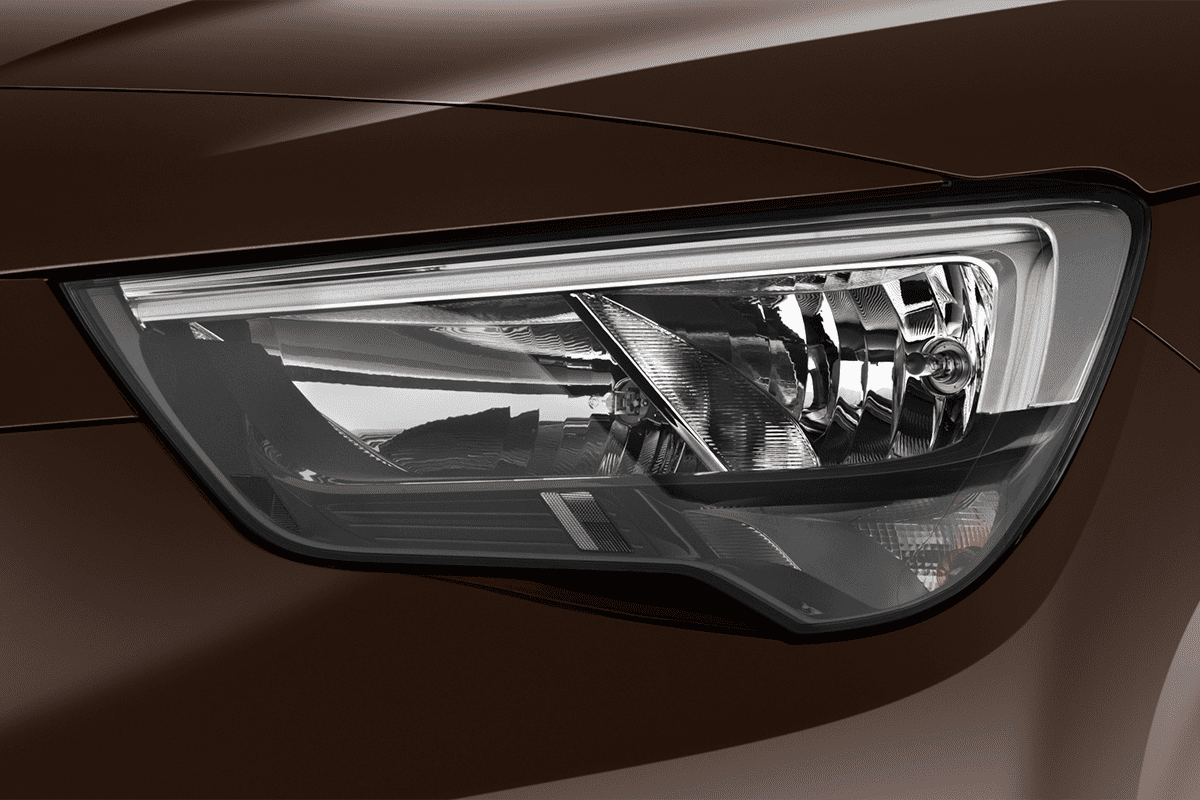 Frontscheinwerfer eines Opel Combo XL