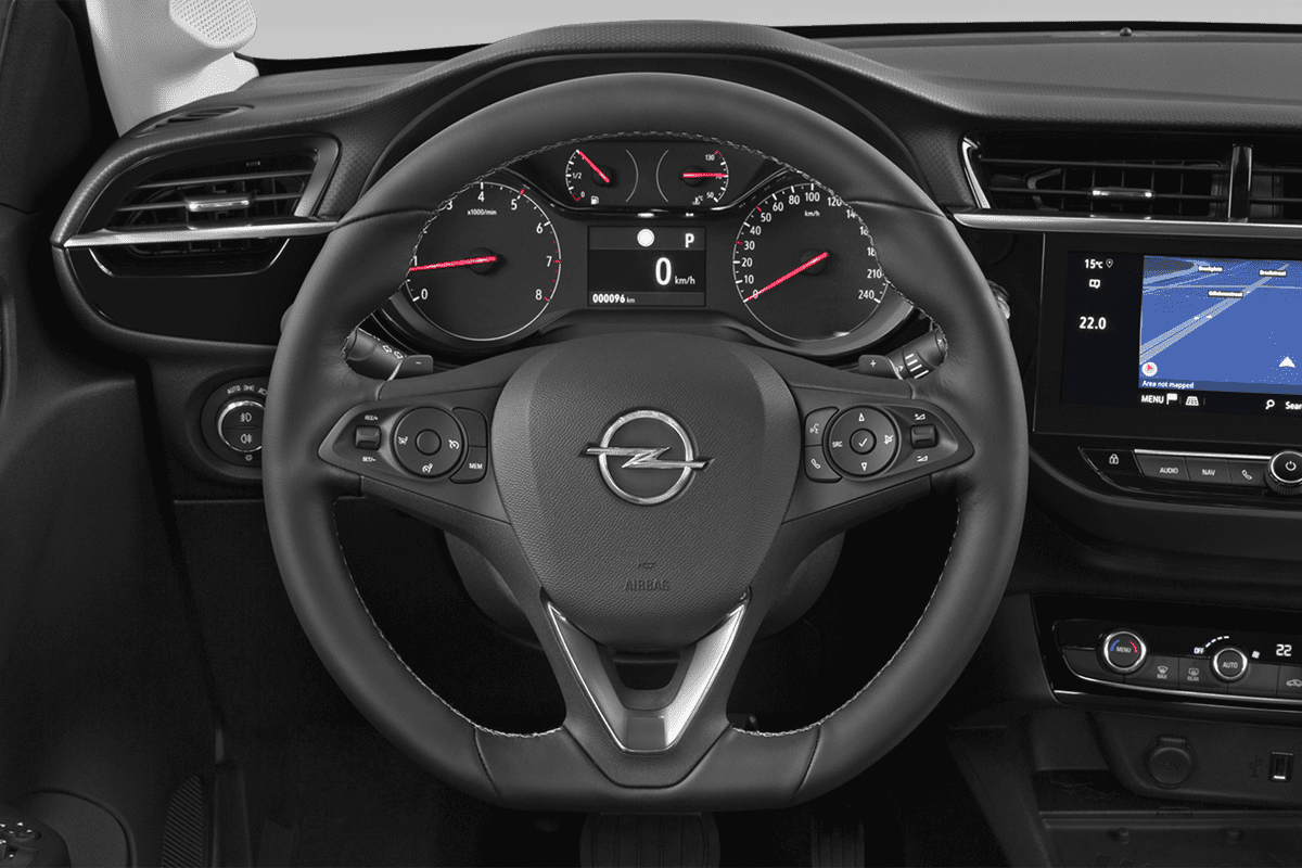 Lenkrad eines Opel Corsa 40 Jahre