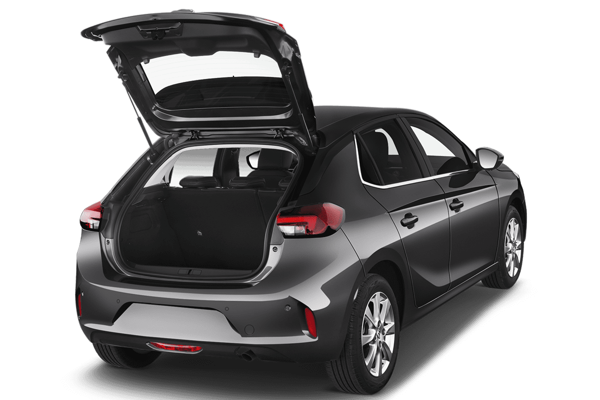 Kofferraum eines Opel Corsa 40 Jahre