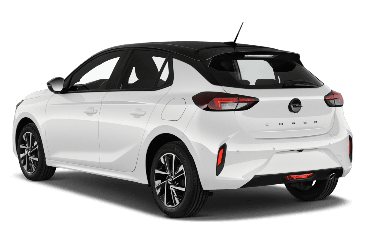 Schräge Heckansicht eines Opel Corsa, freigestellt