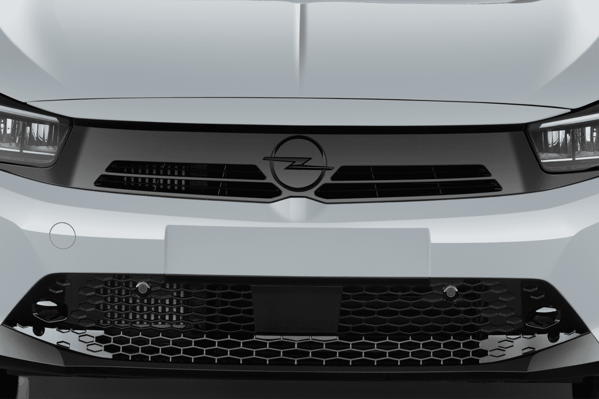 Kühlergrill eines Opel Corsa Electric