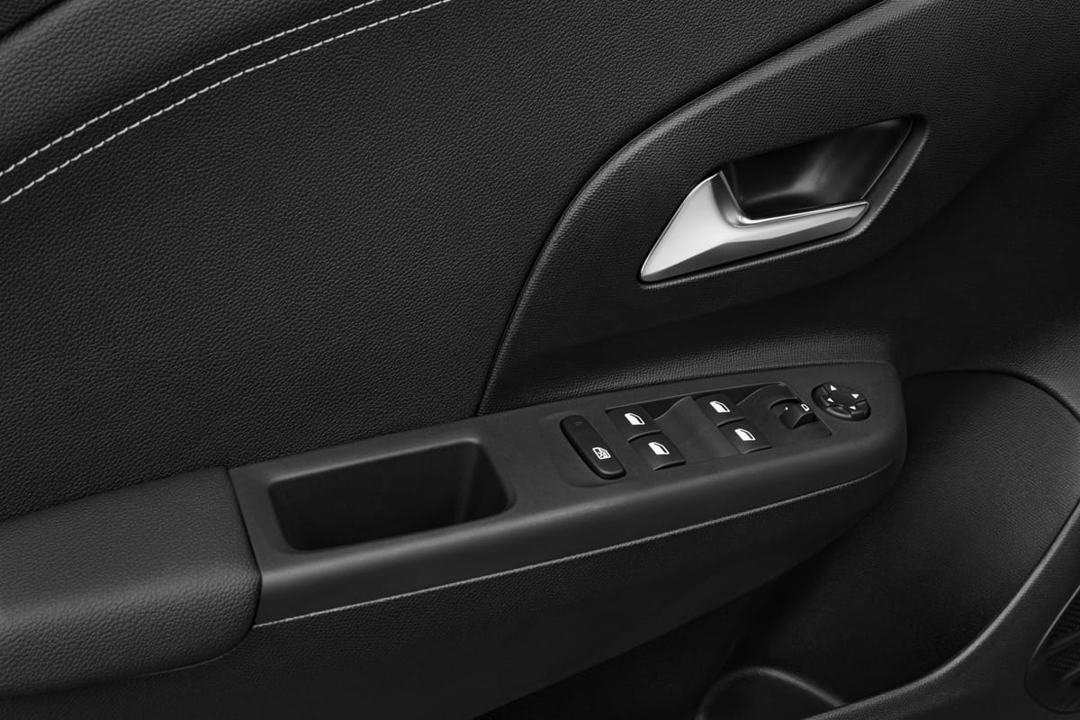 Türsteuerung eines Opel Corsa Electric (KI-generiert)