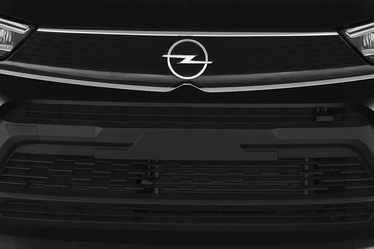Kühlergrill eines Opel Crossland