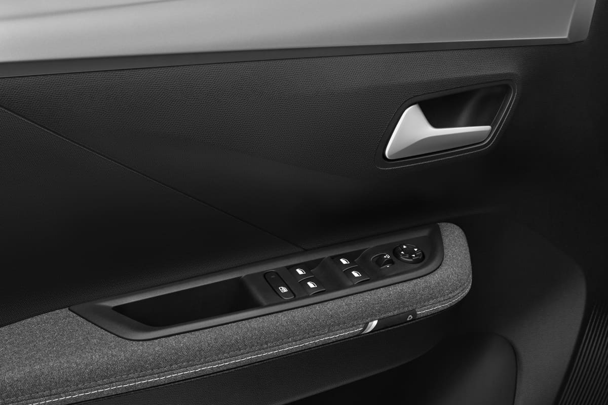 Türsteuerung eines Opel Frontera Electric 