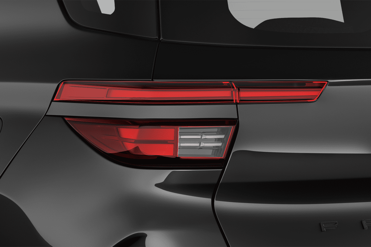 Heckleuchten eines Opel Frontera Electric