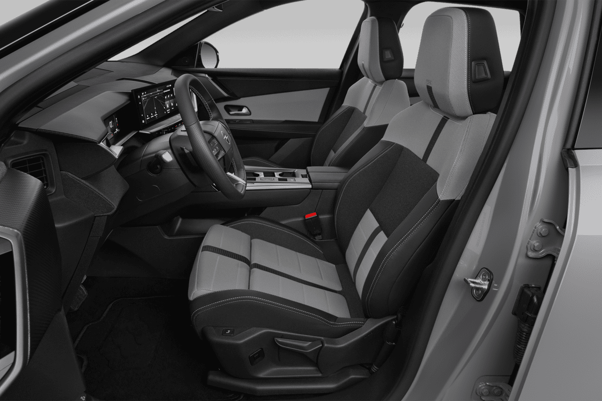 Vordersitze eines Opel Grandland 