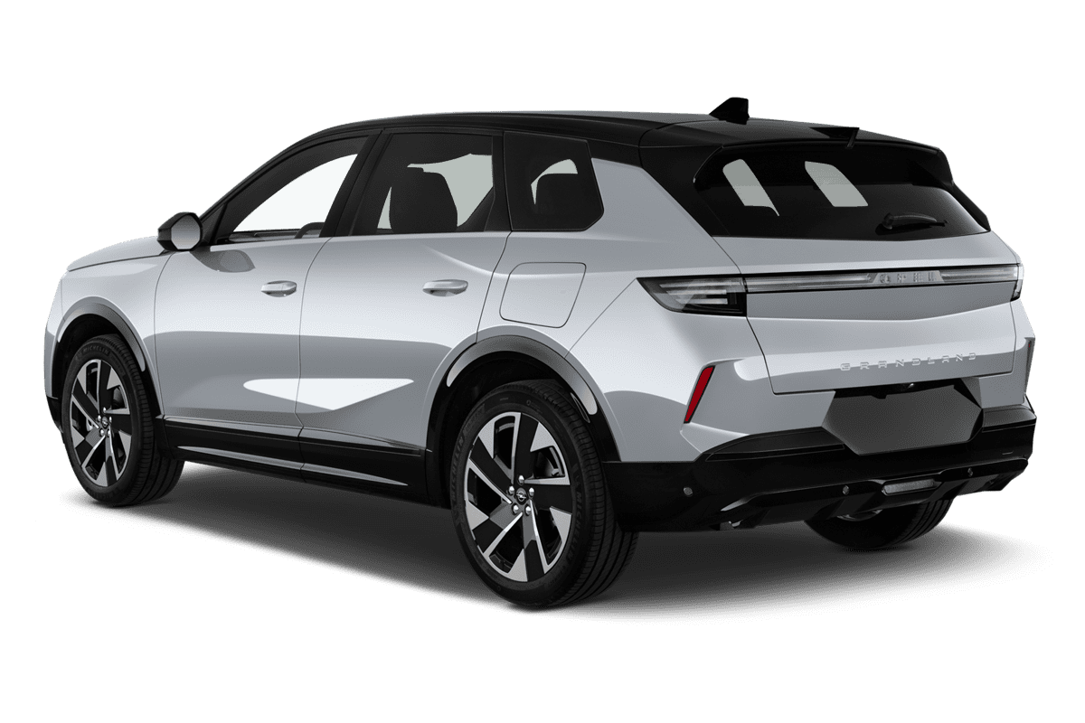 Schräge Heckansicht eines Opel Grandland Electric , freigestellt
