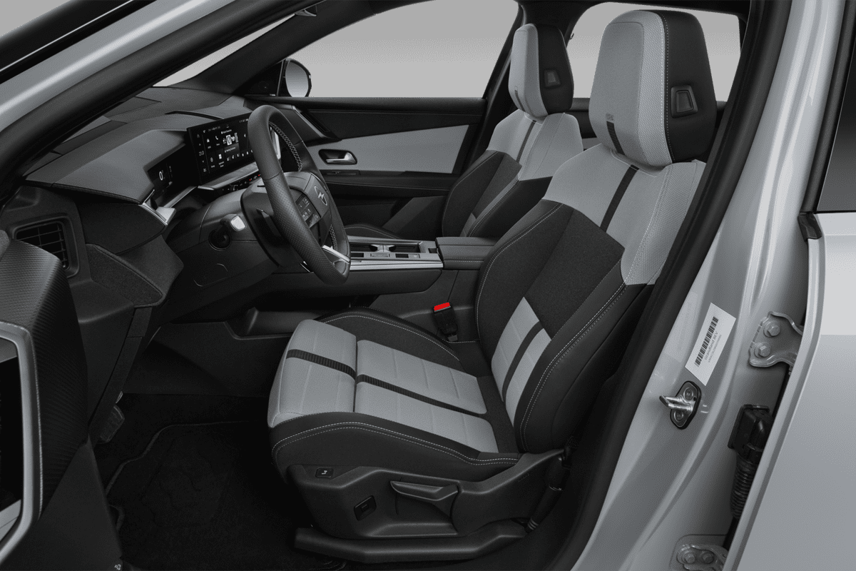 Vordersitze eines Opel Grandland Electric