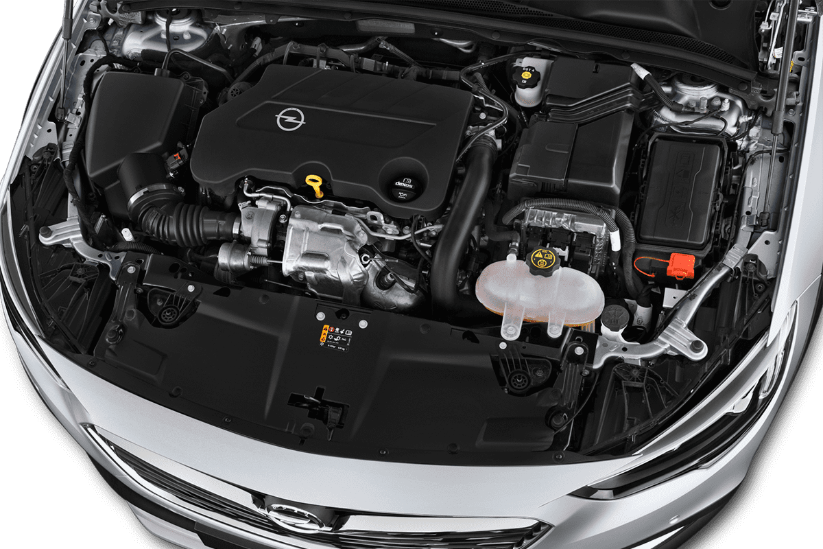 Motorraum eines Opel Insignia Country Tourer
