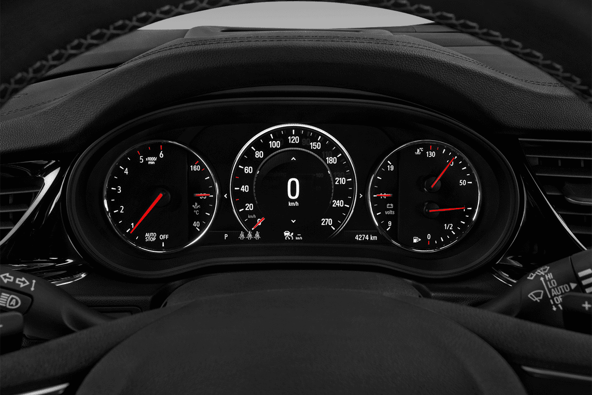 Kombiinstrument eines Opel Insignia Country Tourer