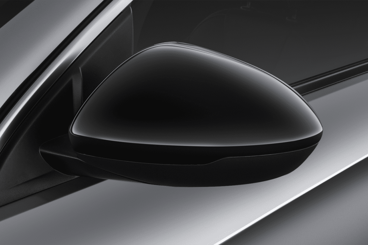 Rückspiegel eines Opel Insignia Sports Tourer