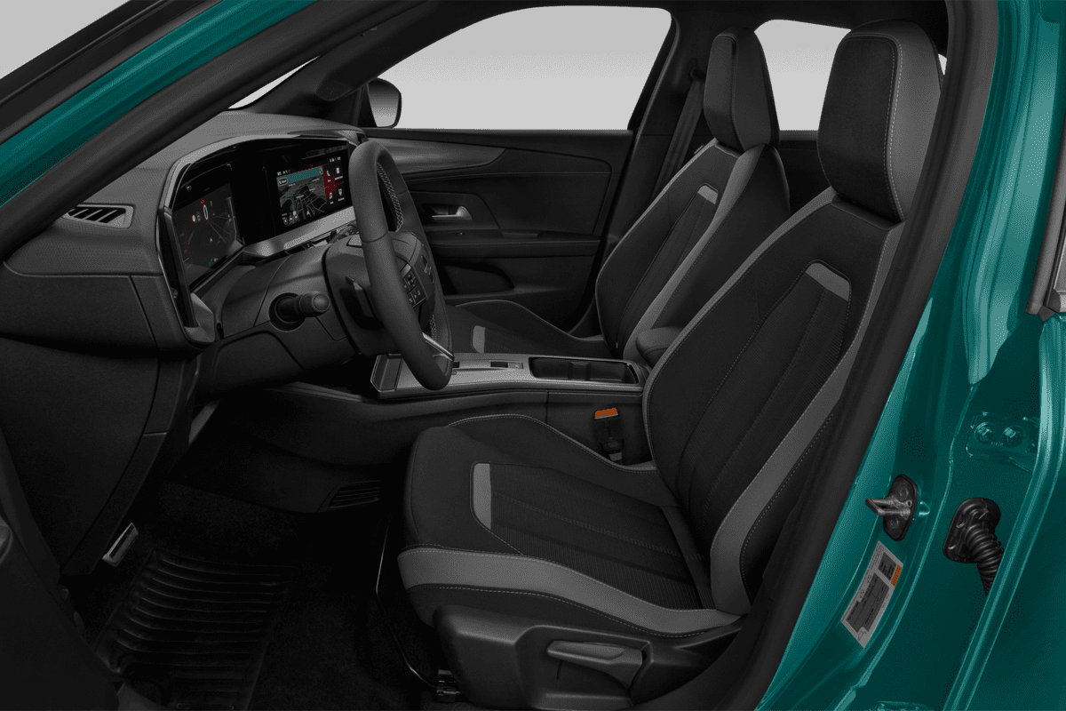 Vordersitze eines Opel Mokka