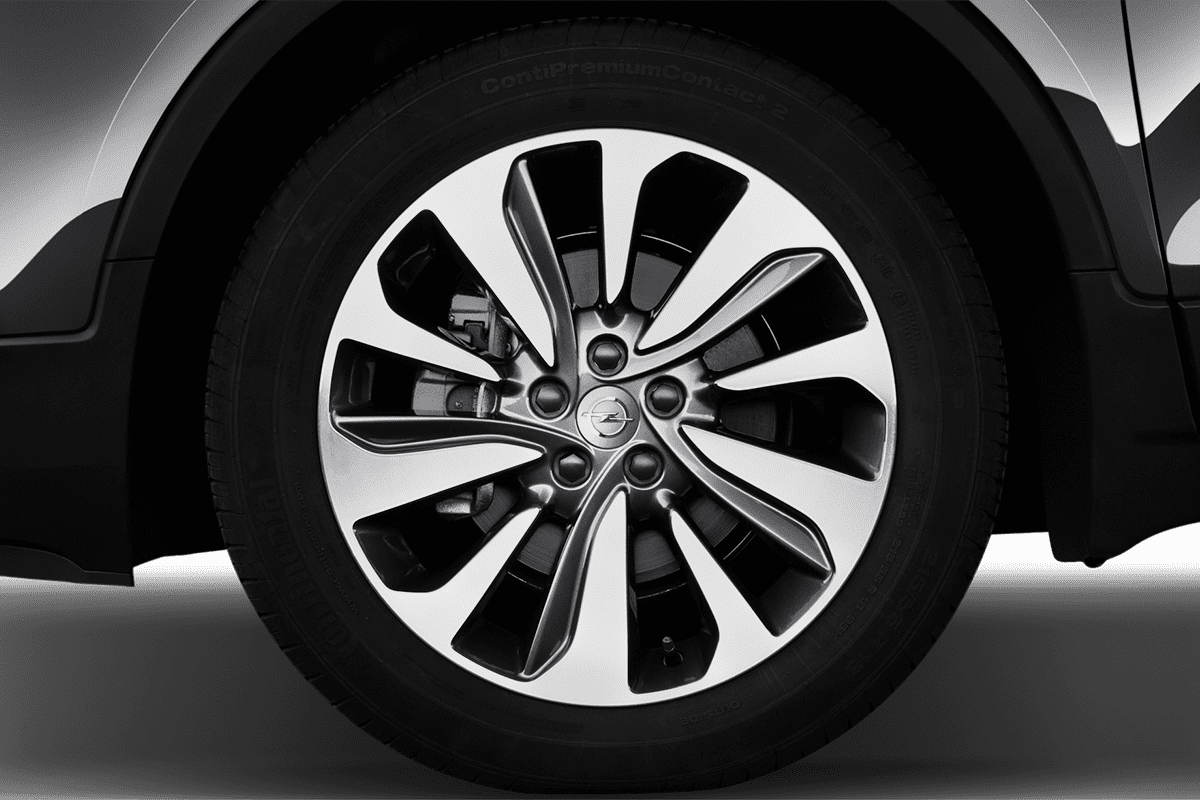 Radkappe oder Felge eines Opel Mokka X LPG