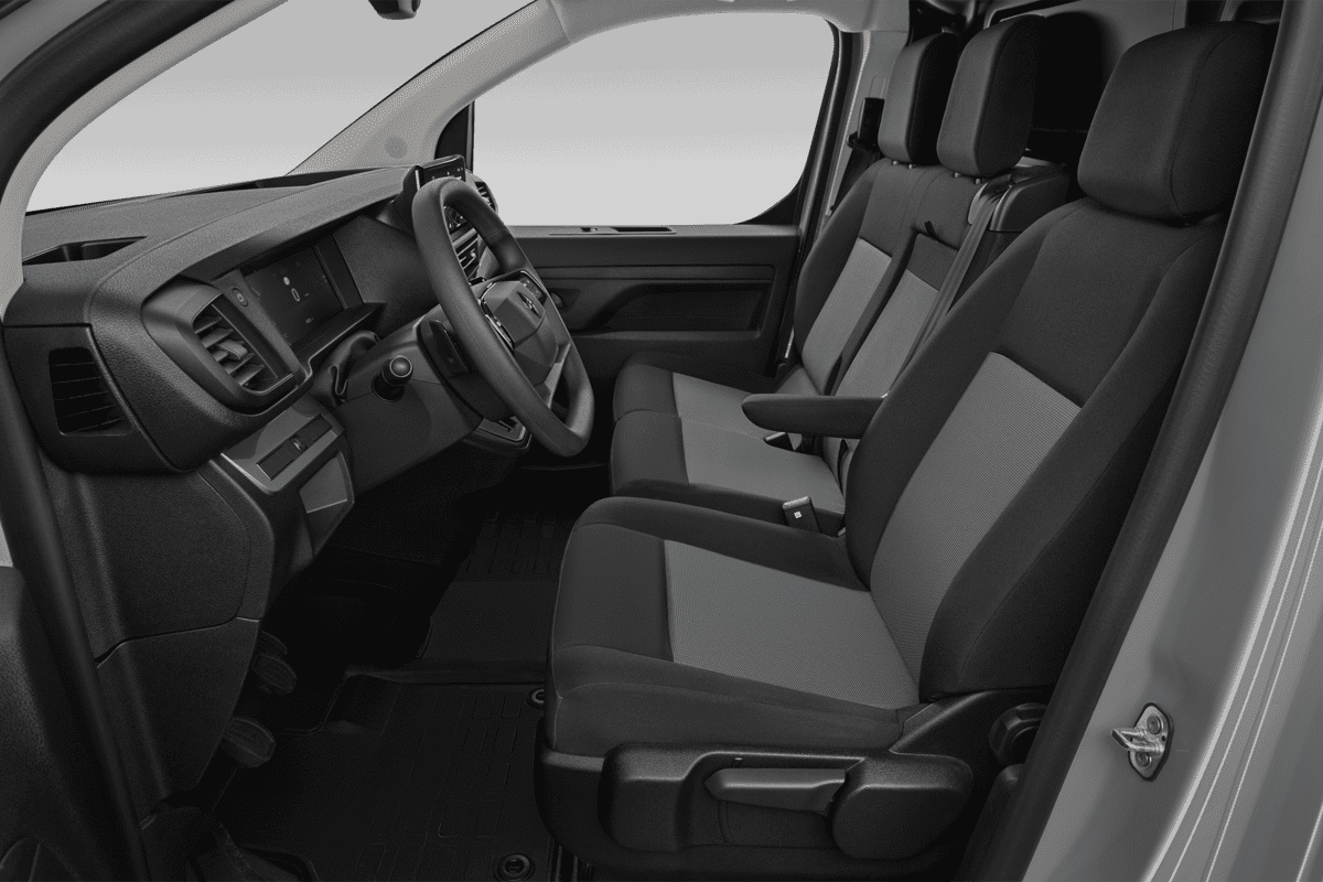 Vordersitze eines Opel Vivaro Kastenwagen