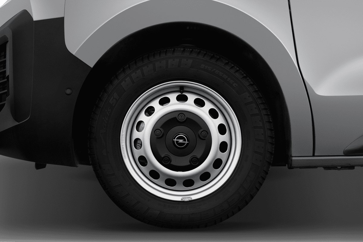 Radkappe oder Felge eines Opel Vivaro Kastenwagen