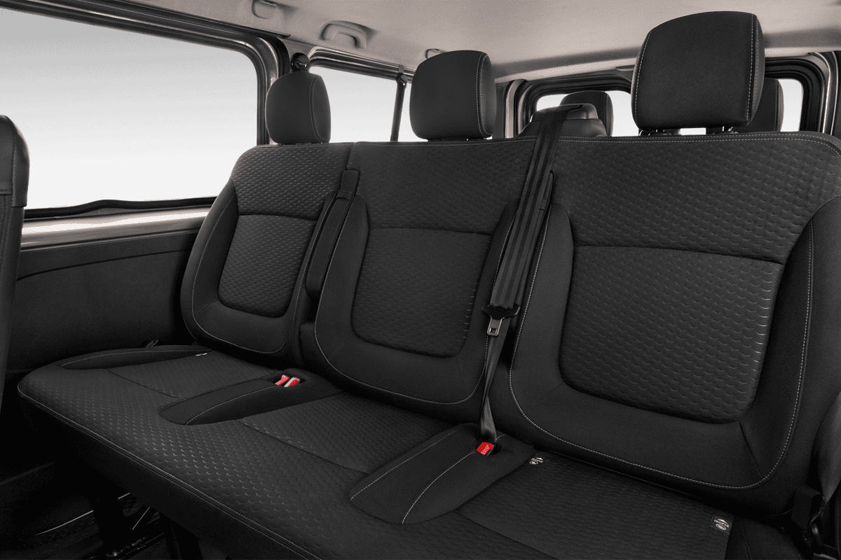 Rücksitzbank eines Opel Vivaro Kombi