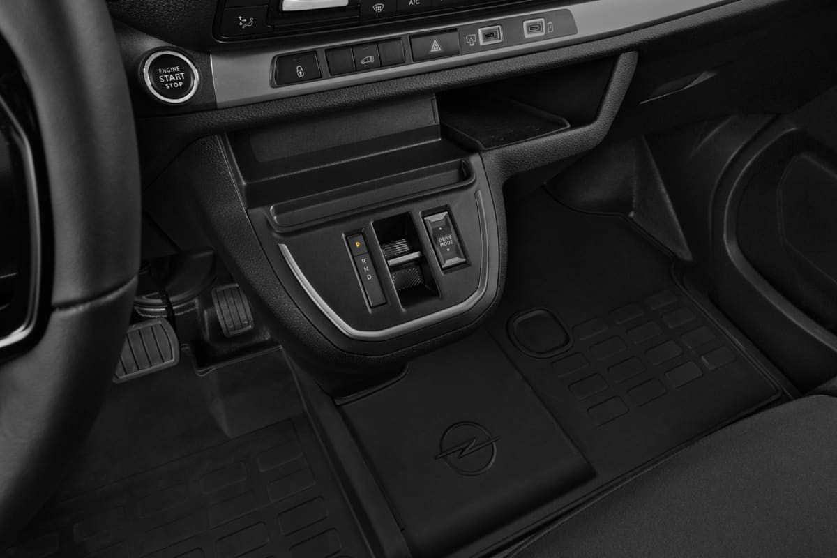 Schaltknüppel eines Opel Vivaro-e Kastenwagen 