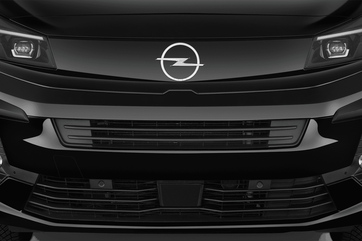 Kühlergrill eines Opel Zafira Electric