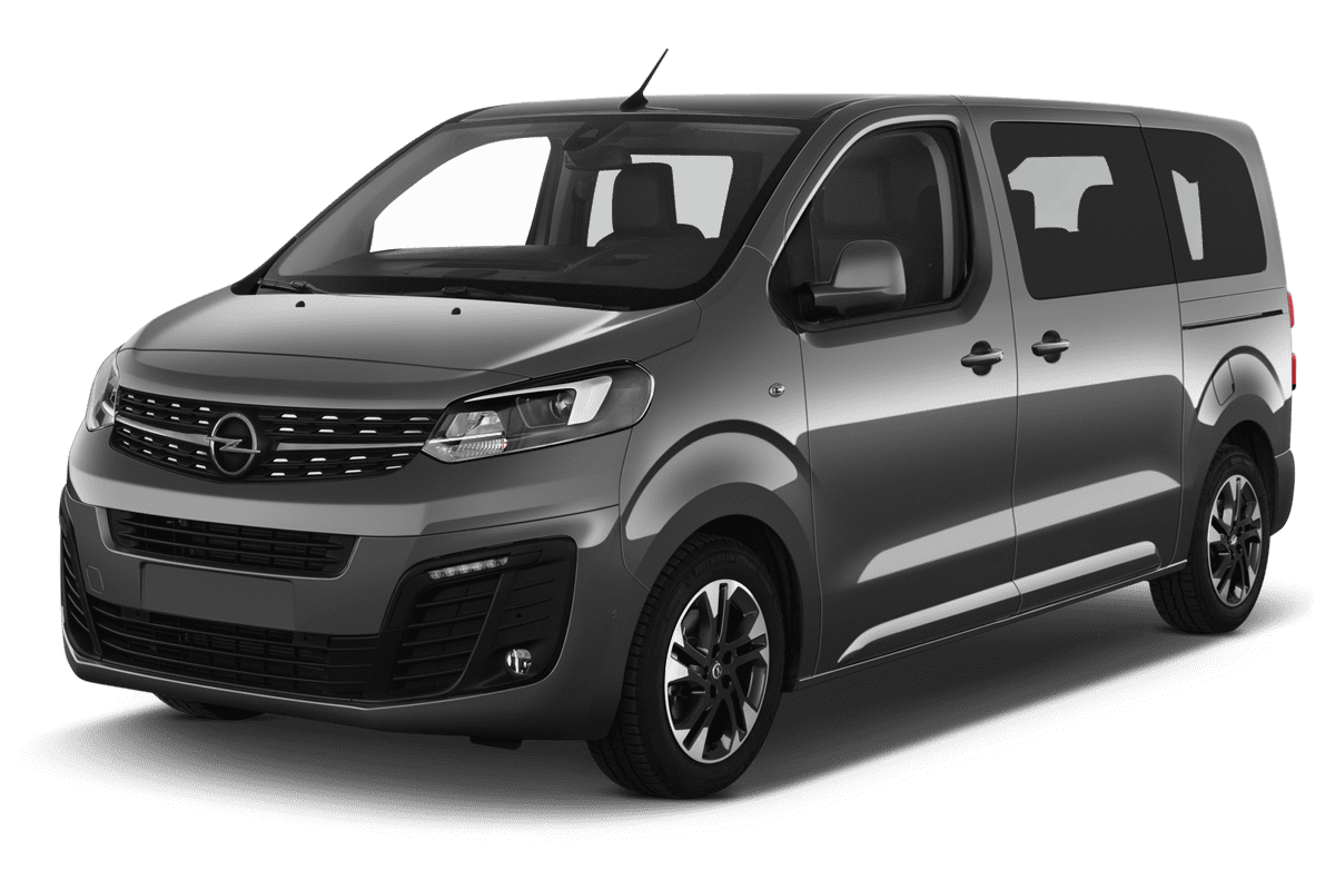 Schräge Frontansicht eines Opel Zafira Life, freigestellt