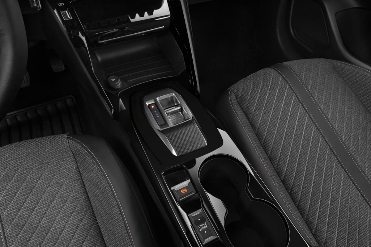 Schaltknüppel eines Peugeot 208 Hybrid