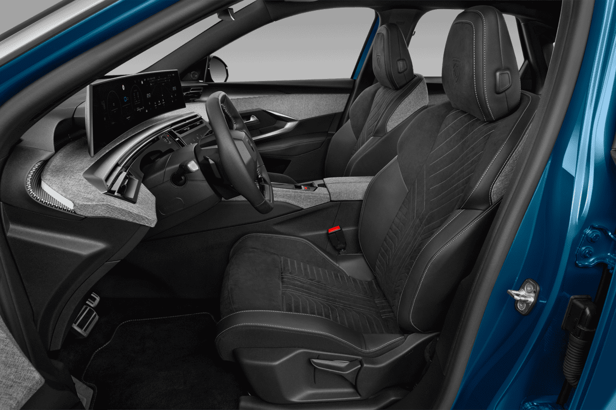 Vordersitze eines Peugeot 3008 Plug-In-Hybrid 