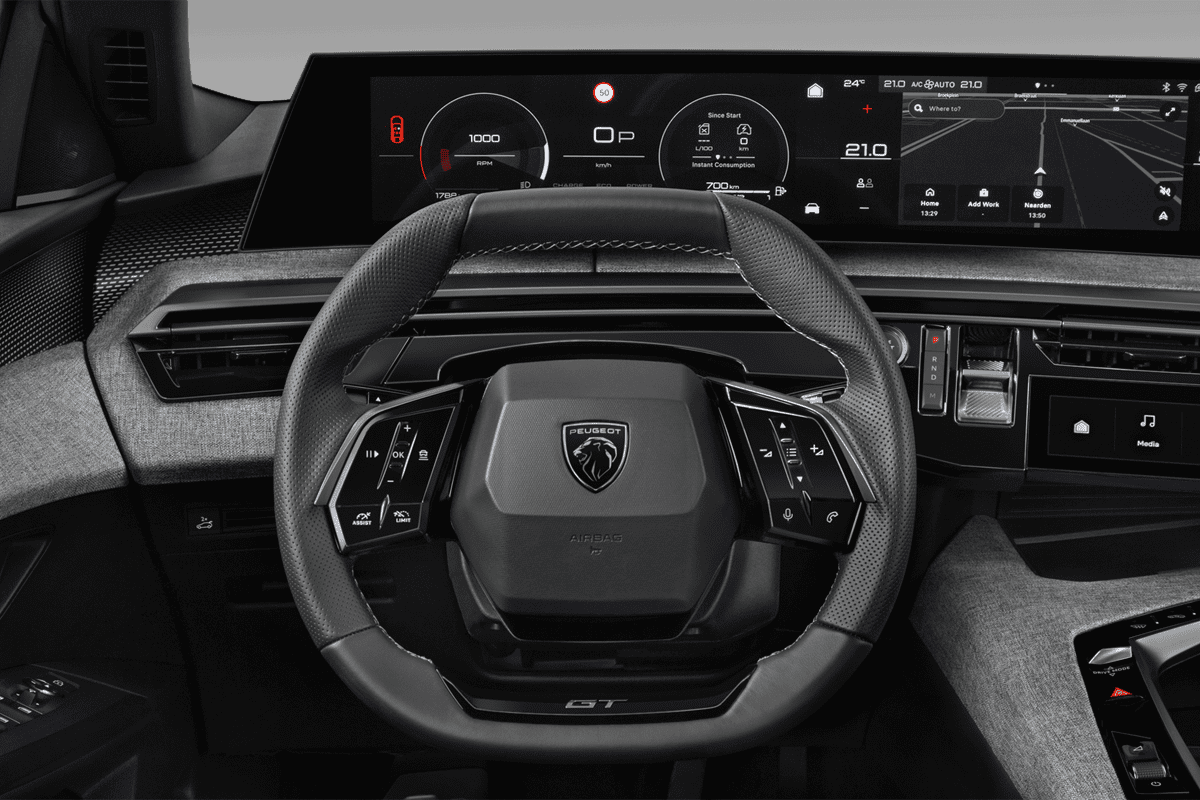 Lenkrad eines Peugeot 3008 Plug-In-Hybrid 