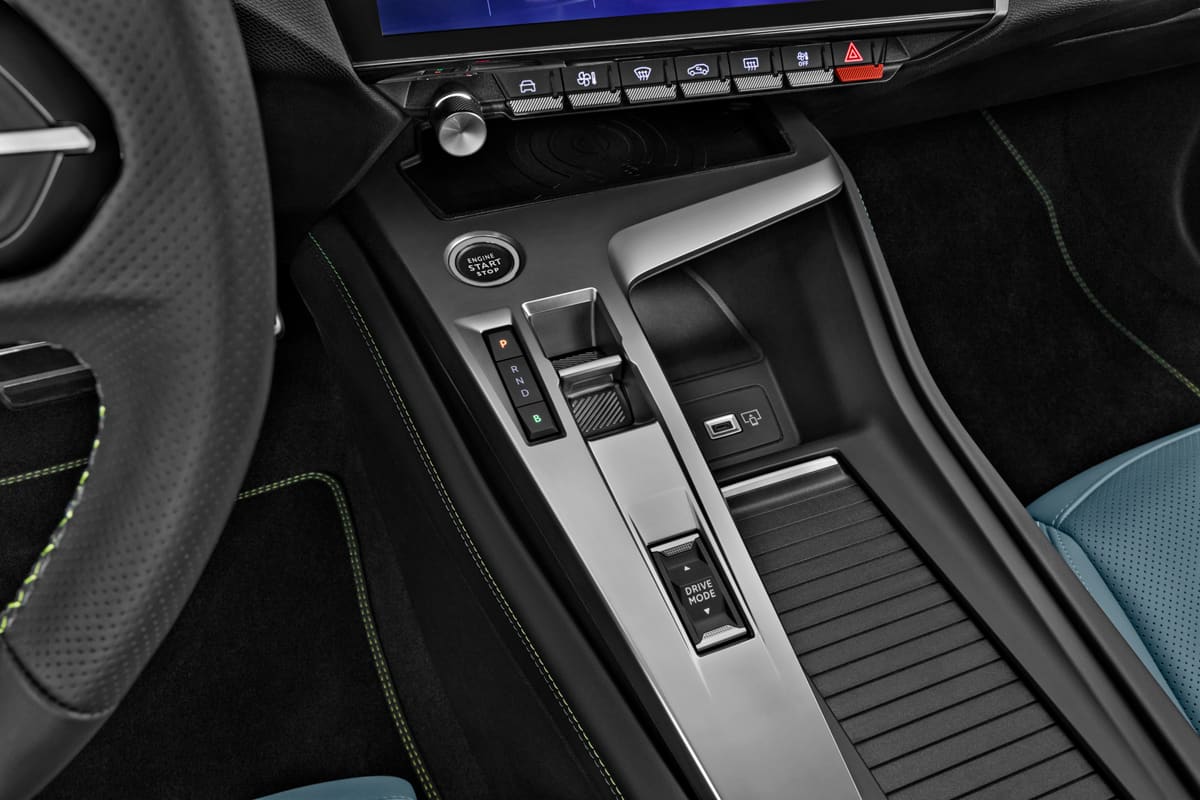 Peugeot 308 Limousine undefined