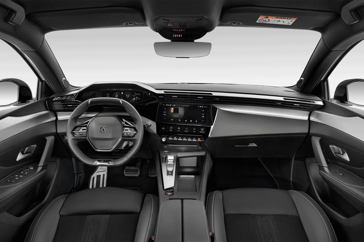 Armaturenbrett eines Peugeot 308 Plug-In-Hybrid