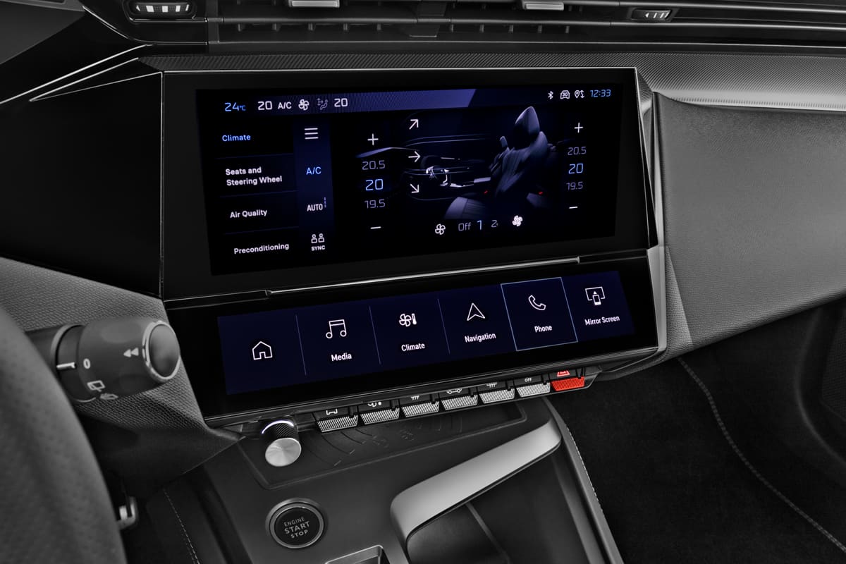 Klimasteuerung eines Peugeot 308 Plug-In-Hybrid