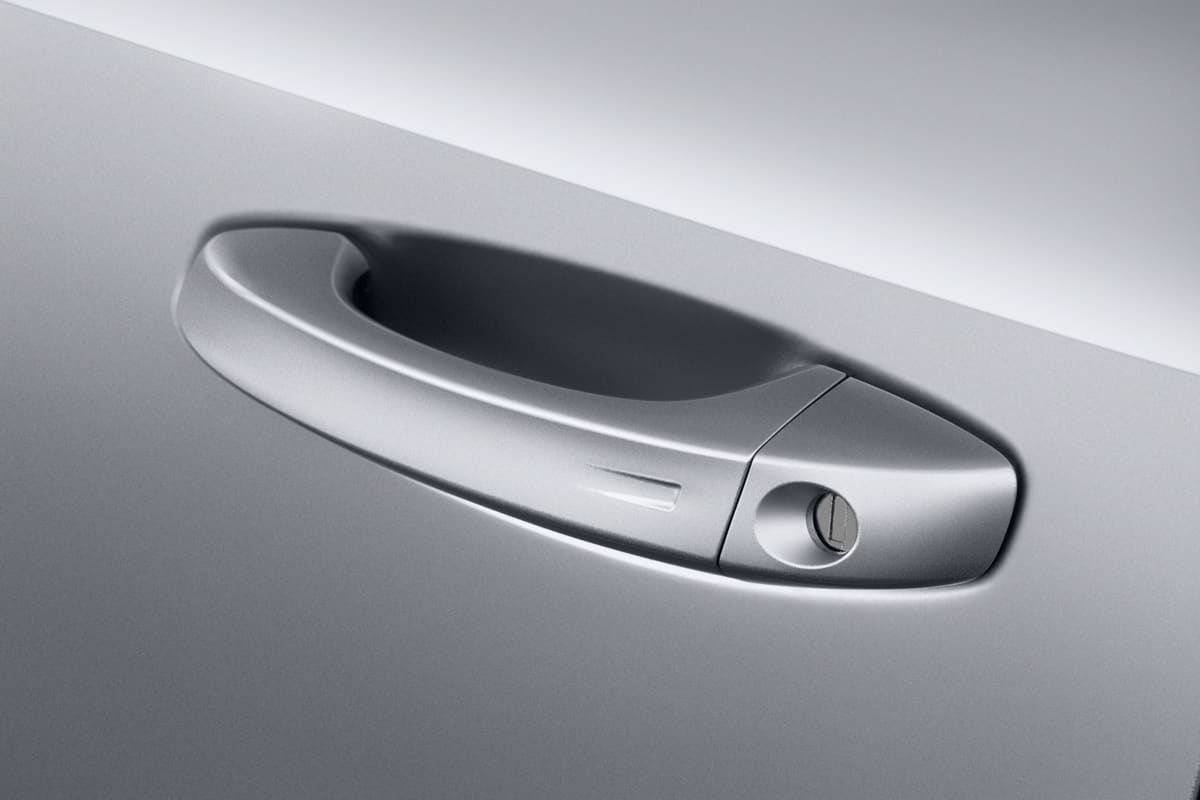 Türgriff eines Peugeot 308 SW Plug-In-Hybrid