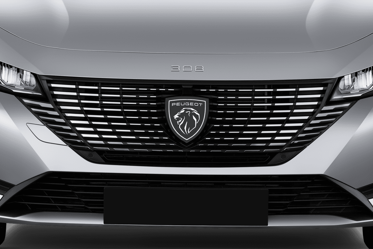 Kühlergrill eines Peugeot 308 SW Plug-In-Hybrid