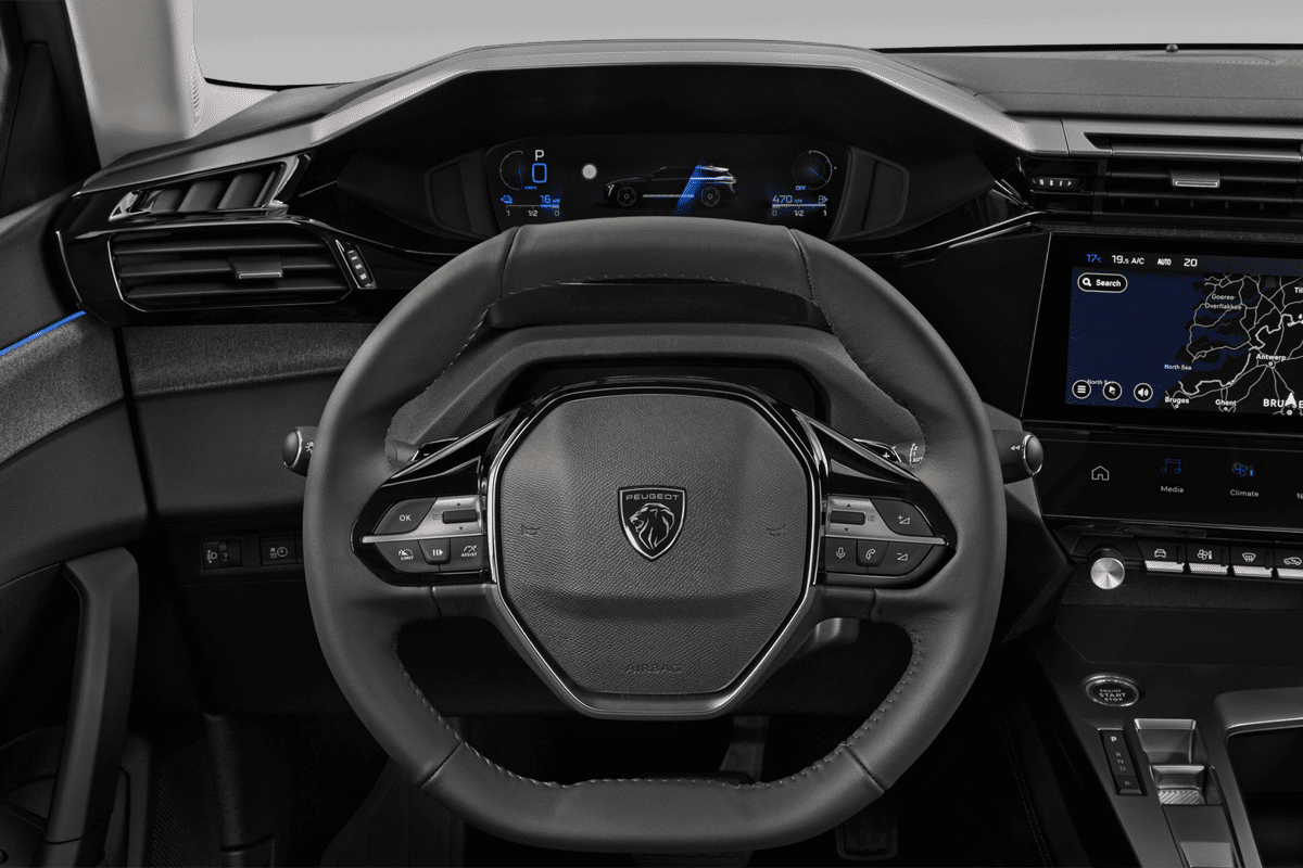 Lenkrad eines Peugeot 308 SW Plug-In-Hybrid