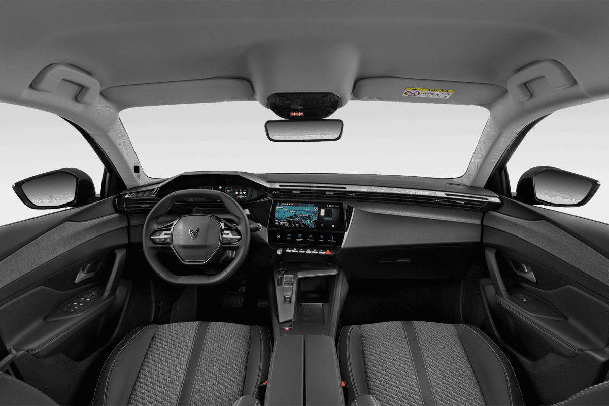 Armaturenbrett eines Peugeot 408 Hybrid