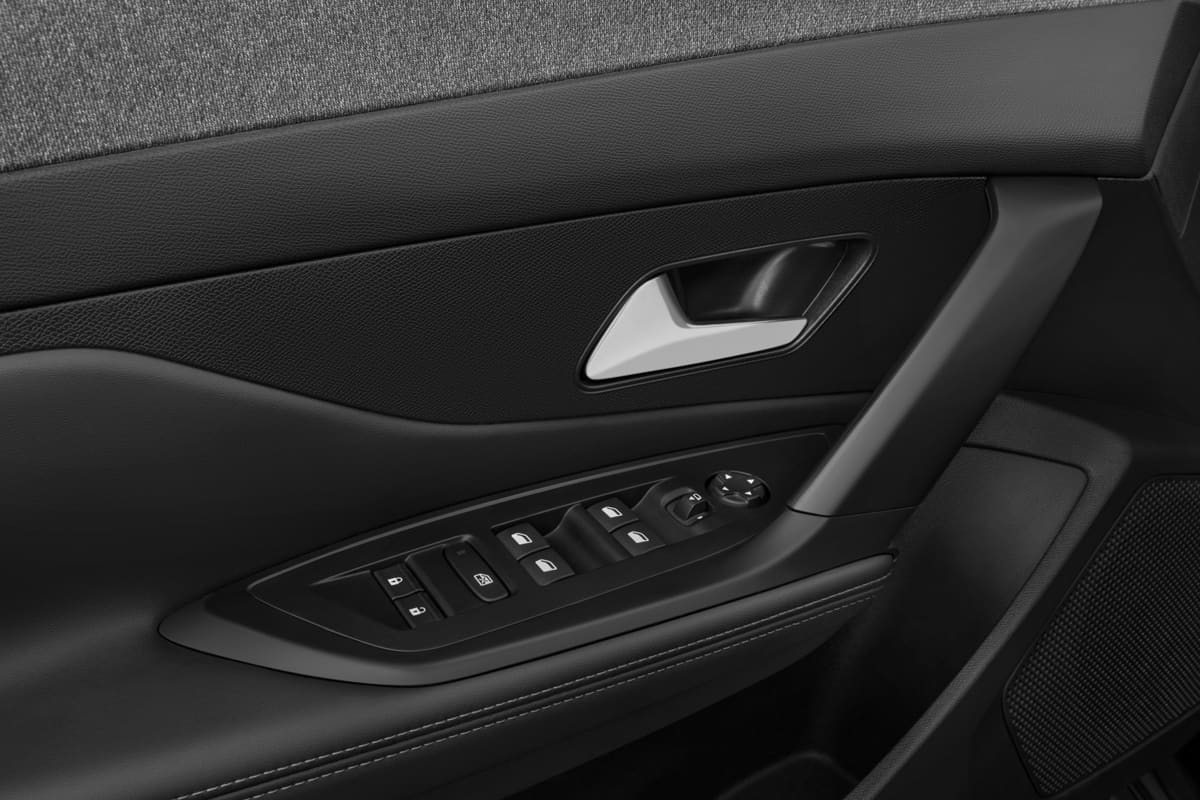 Türsteuerung eines Peugeot 408 Hybrid