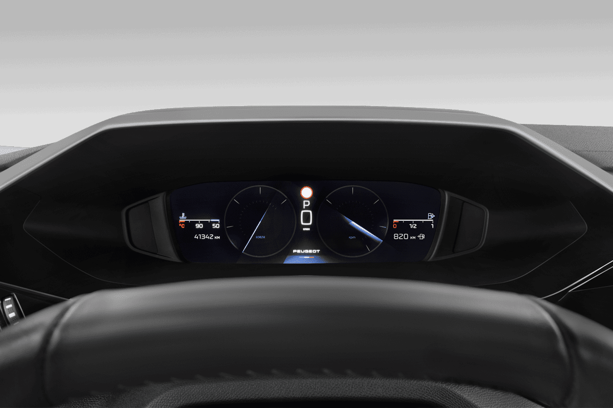 Kombiinstrument eines Peugeot 408 Hybrid