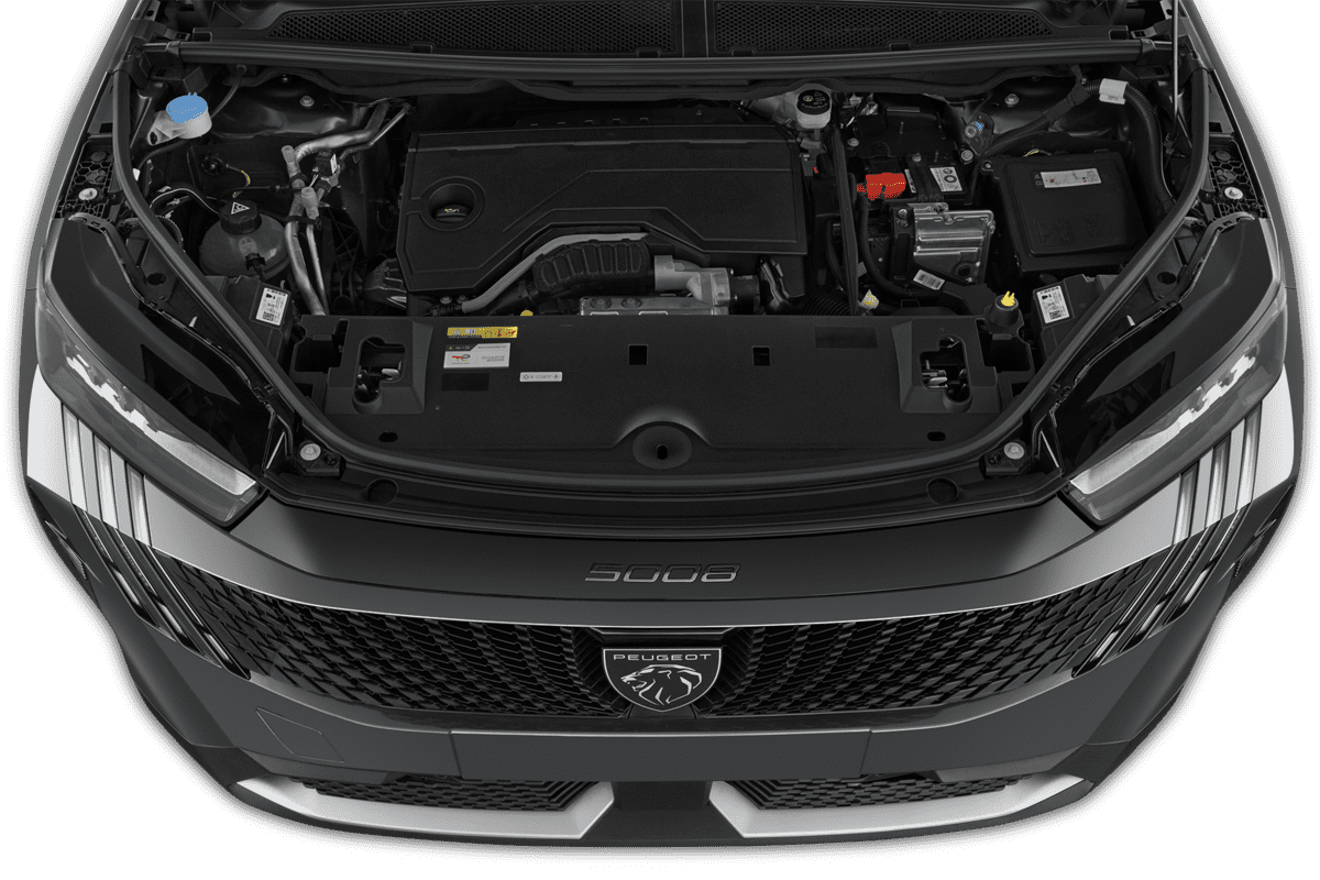 Motorraum eines Peugeot 5008 Hybrid