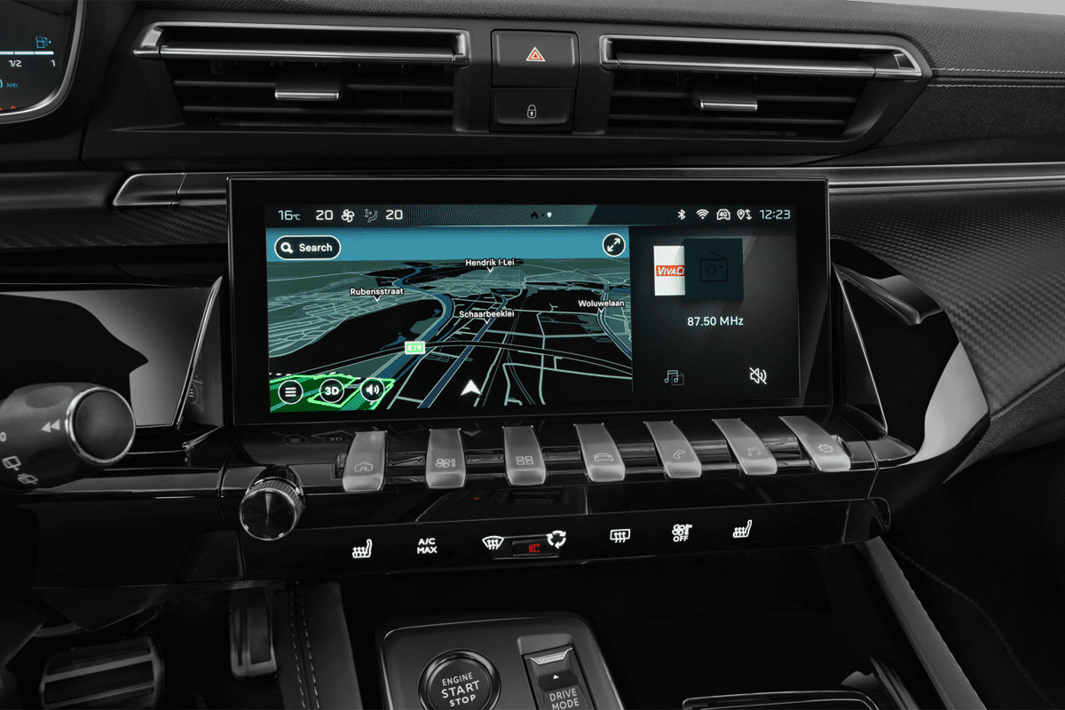 Mittelkonsole eines Peugeot 508 SW