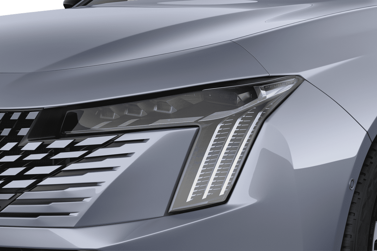 Frontscheinwerfer eines Peugeot 508 SW Plug-In-Hybrid